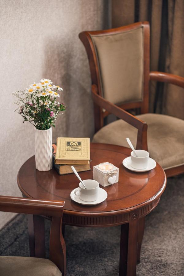 Margo Palace Hotel Tbilisi Exterior photo